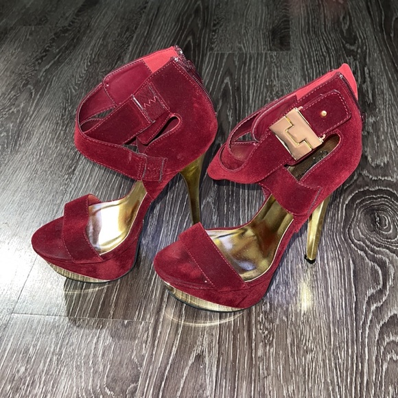 Qupid Platform Heels - Picture 2 of 11